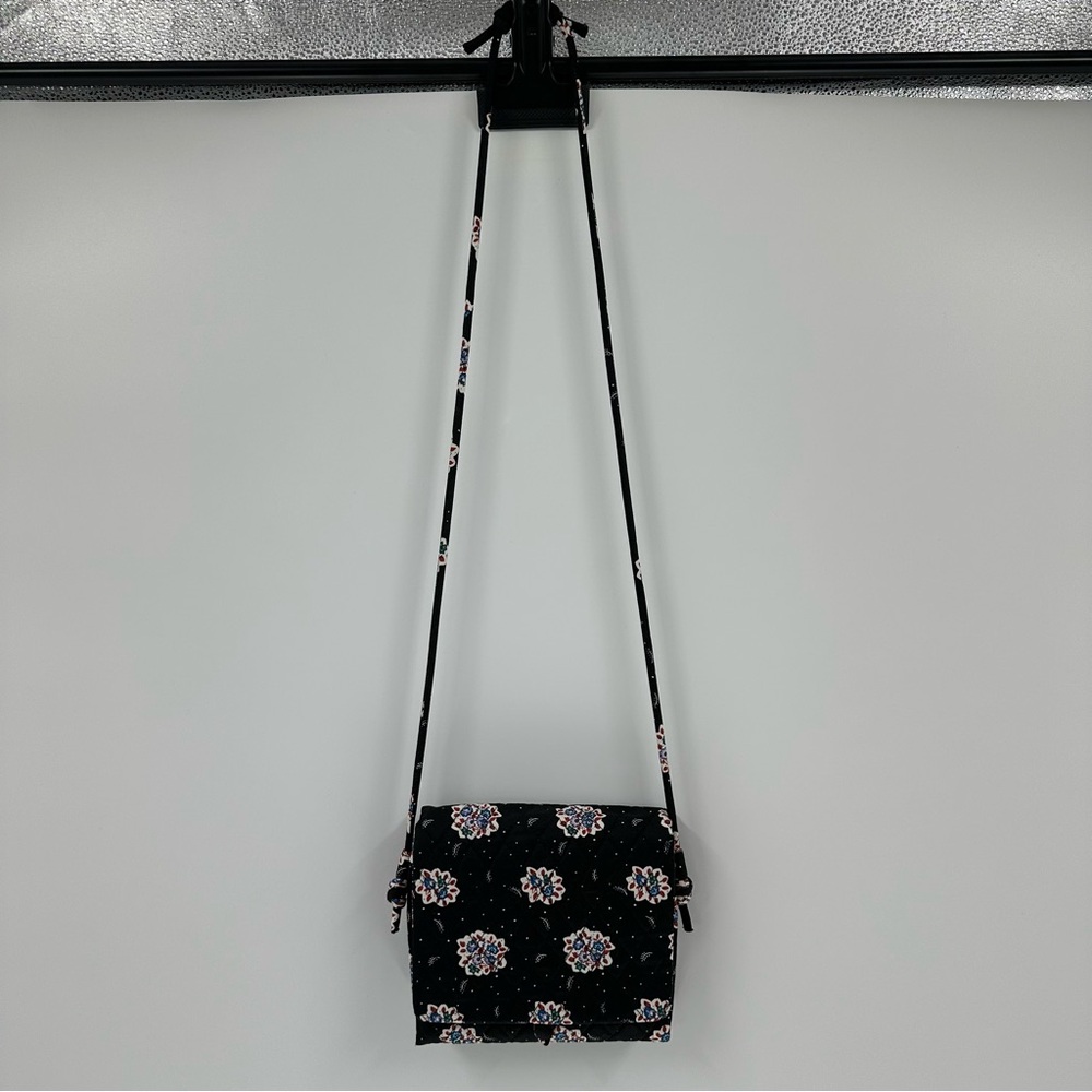 VERA BRADLEY BAIRD HIPSTER Gaberdine Crossbody bag NWOT - Picture 3 of 16